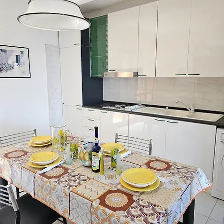 Bella Vita, Aeolian Islands *
